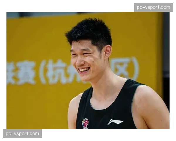 浙江德比战况激烈,余嘉豪与胡金秋内线对飙各得25+